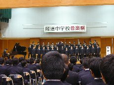 r-11-11-1 .JPG