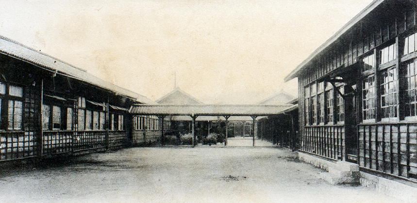 Meiji Era Takeya-cho Schoolhouse