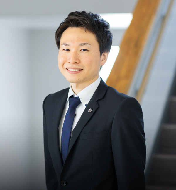 濱桐 舜　社会科（地理）教諭／5年担任